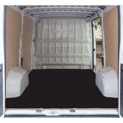 Découpes multiples dans un panneau Contreplaqué Antidérapant tout bouleau 2500 x 1250 mm image en situation